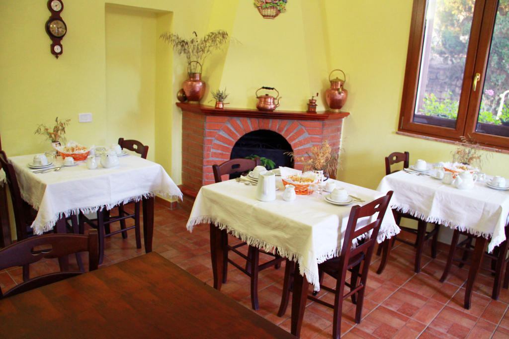 Agriturismo San Mauro カパルビオ エクステリア 写真