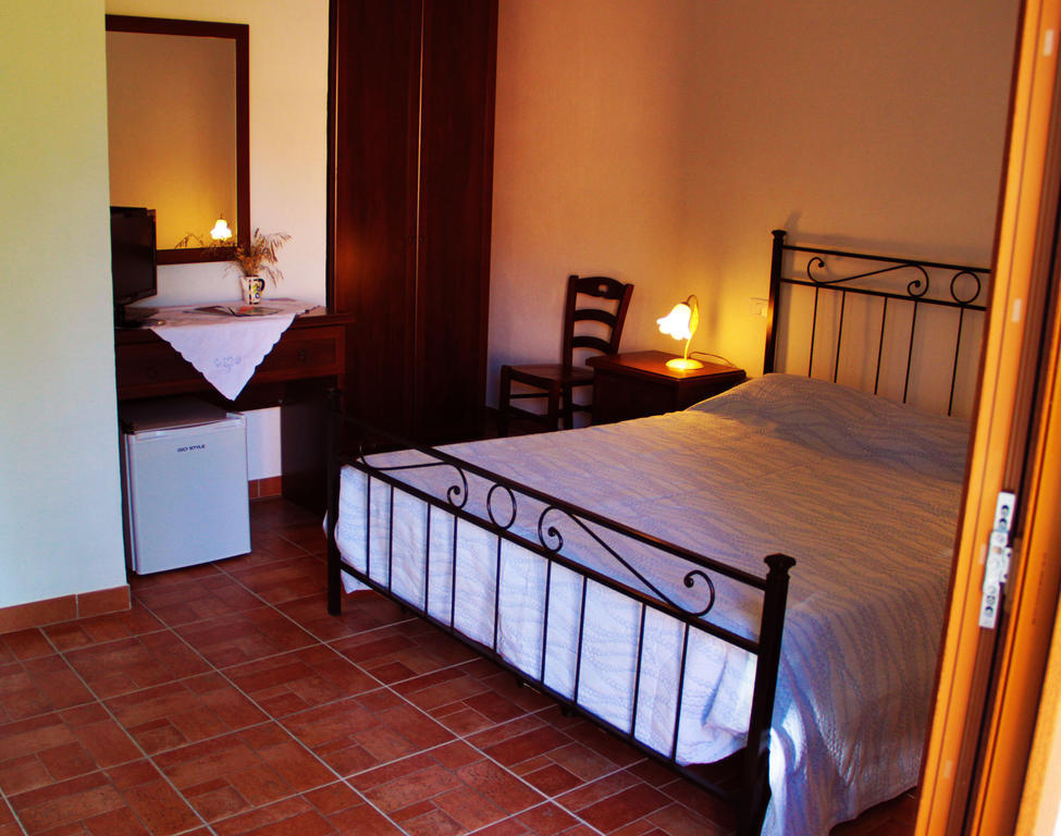 Agriturismo San Mauro カパルビオ 部屋 写真