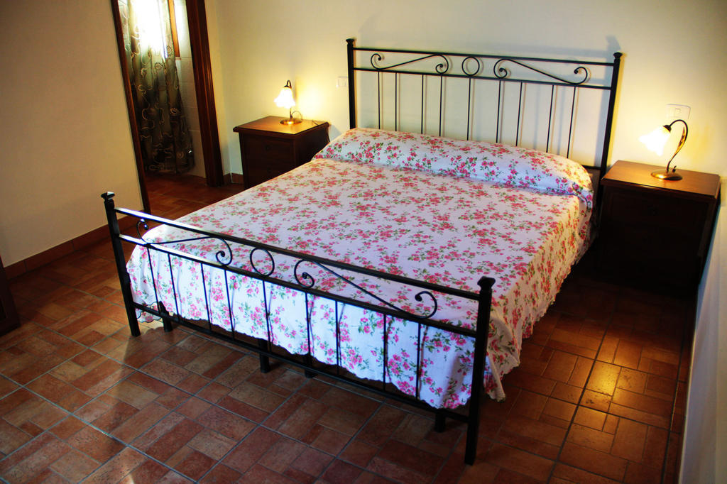 Agriturismo San Mauro カパルビオ 部屋 写真